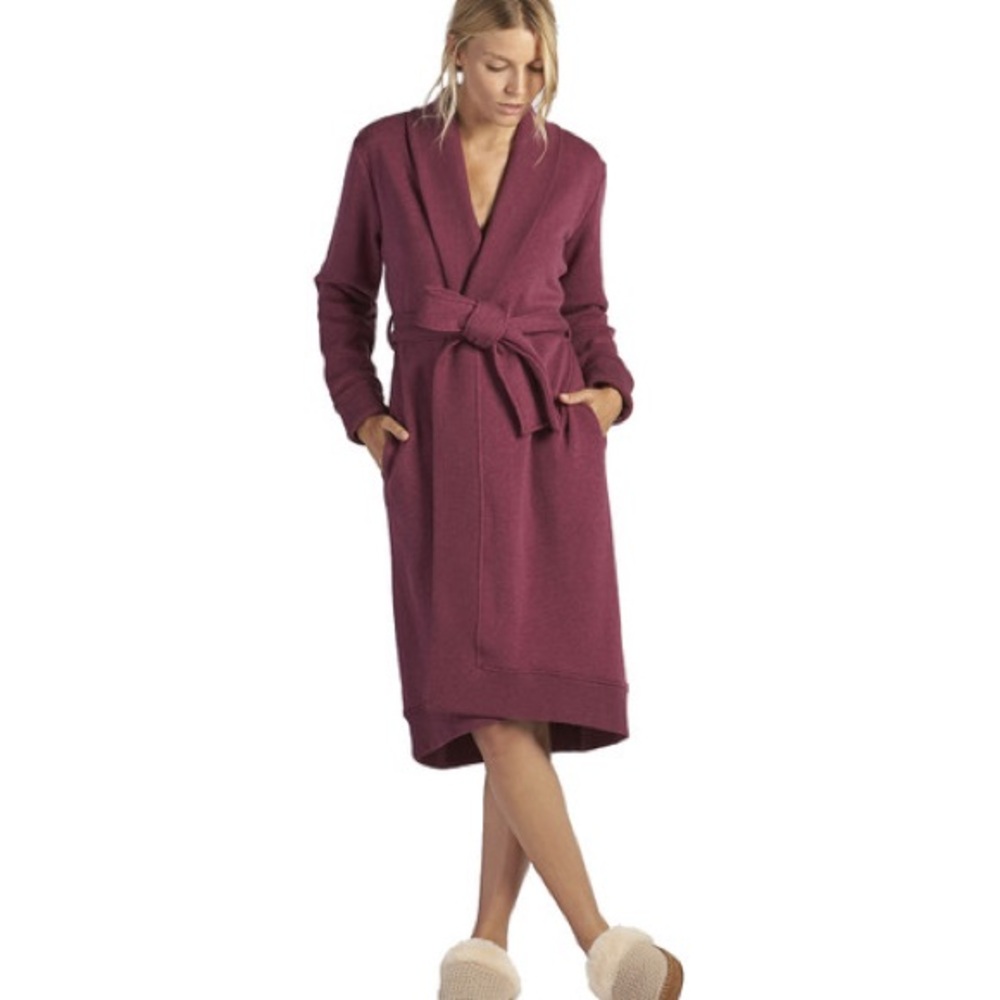 UGG Women's Karoline lonely hearts robe